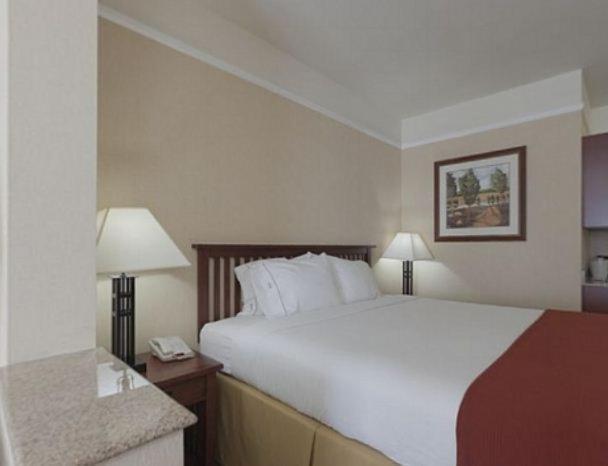 Holiday Inn Express Hotel & Suites San Dimas, An Ihg Hotel Rum bild